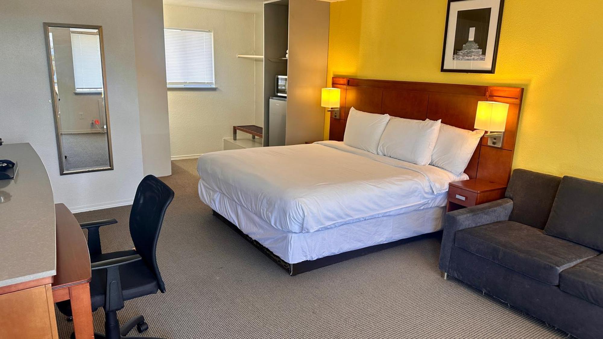 Lakeshore Inn Water Front 摩西湖 外观 照片